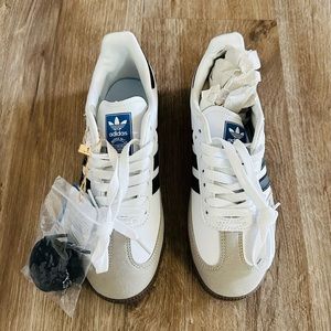 Brand new Adidas Samba 6.5
